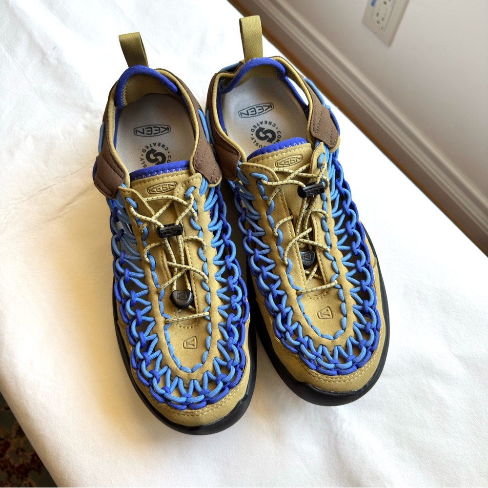 Keen Men's UNEEK WK Sneaker Size 10 NWOT - Picture 4 of 11